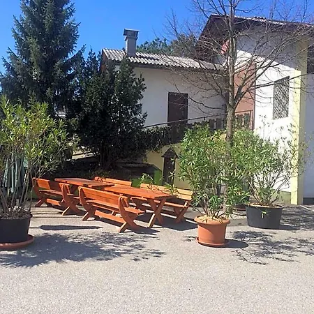 Πανσιόν Mosers